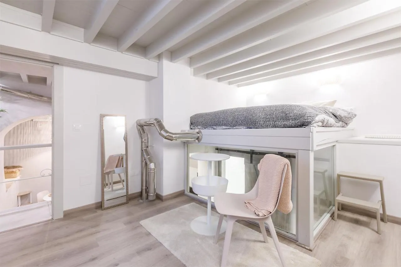 Holidays2Malaga Molinillo Premium Duplex In The City Center Renovated Top Style Apartment