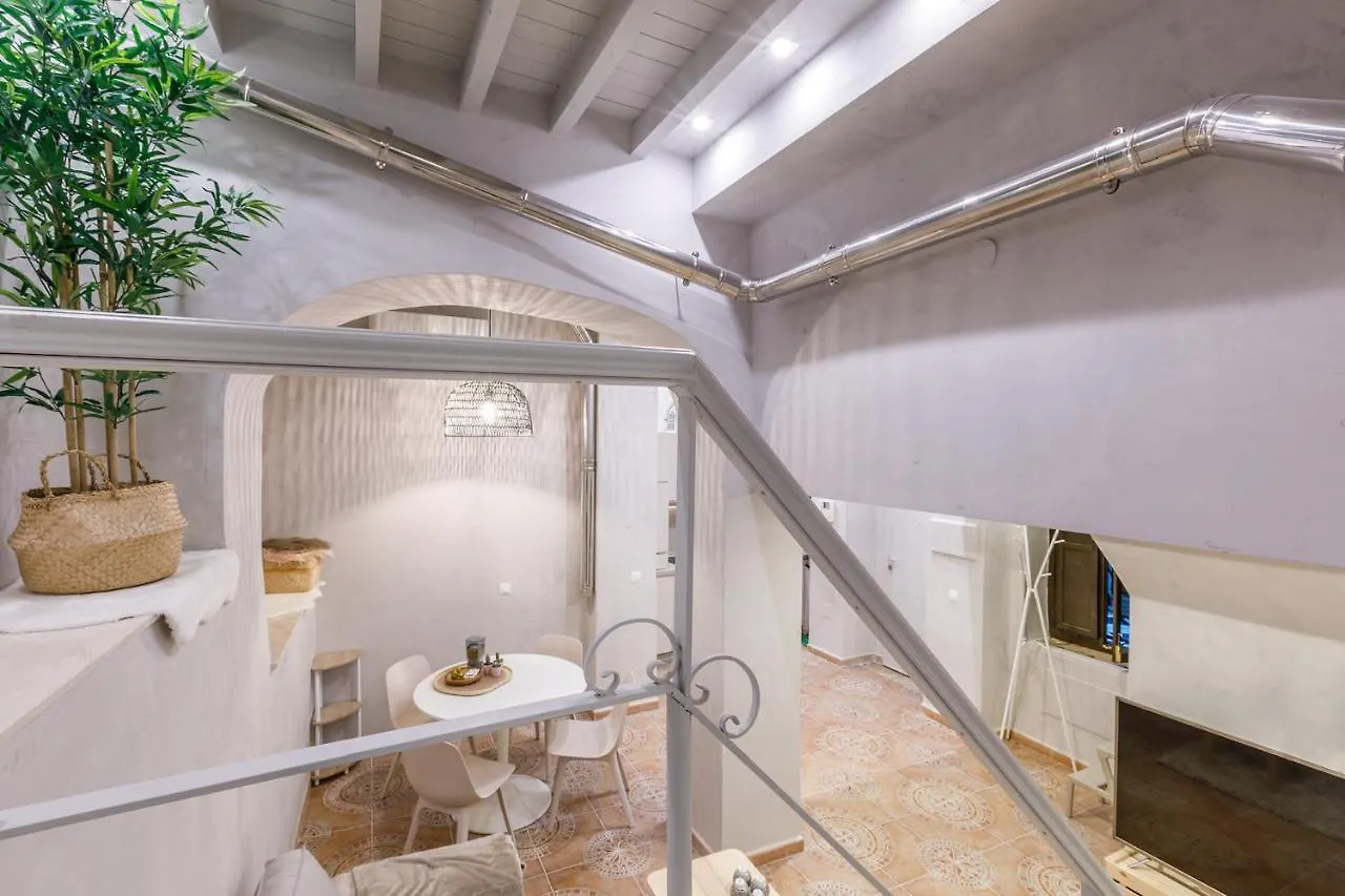 Holidays2Malaga Molinillo Premium Duplex In The City Center Renovated Top Style Apartment Malaga