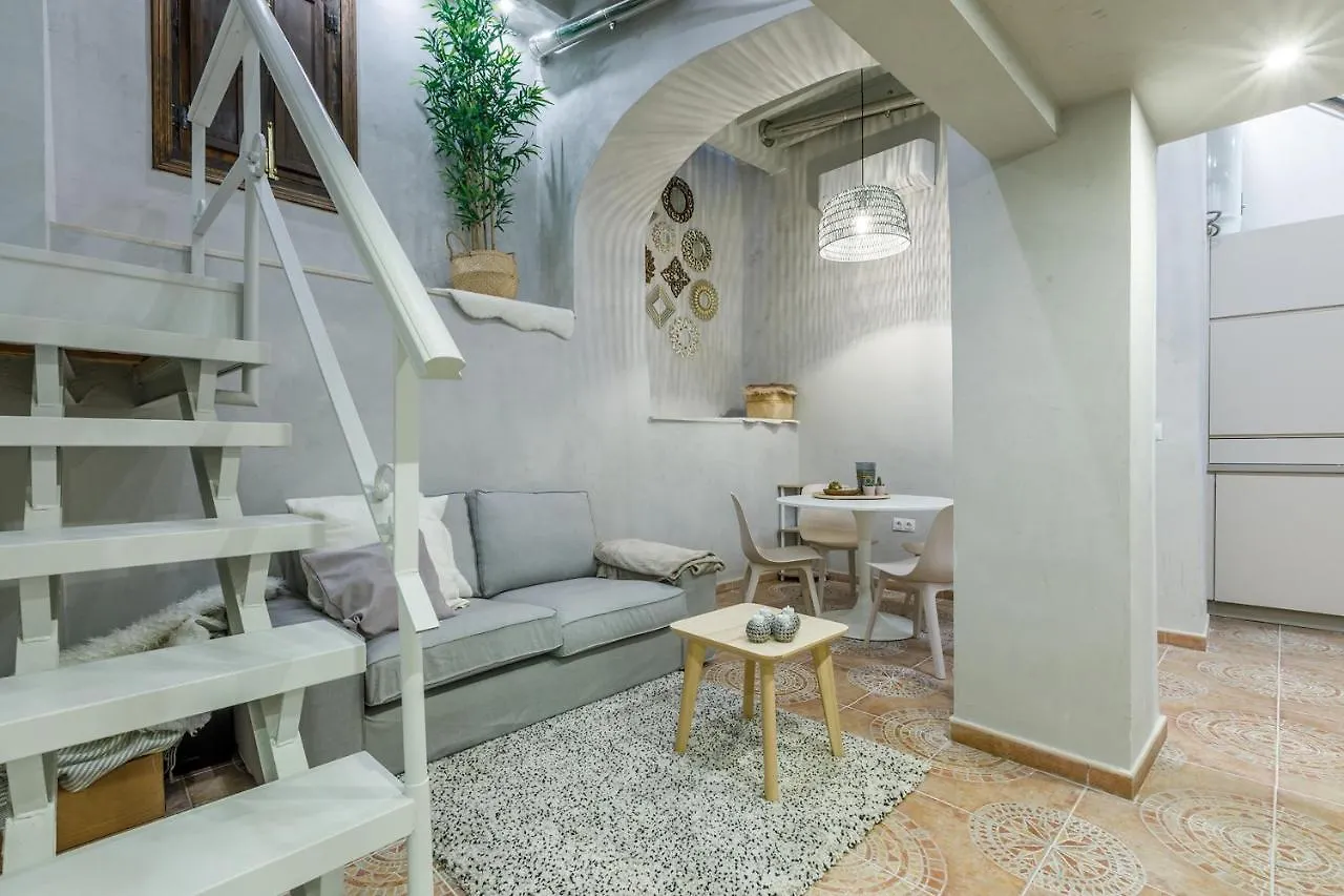 Holidays2Malaga Molinillo Premium Duplex In The City Center Renovated Top Style